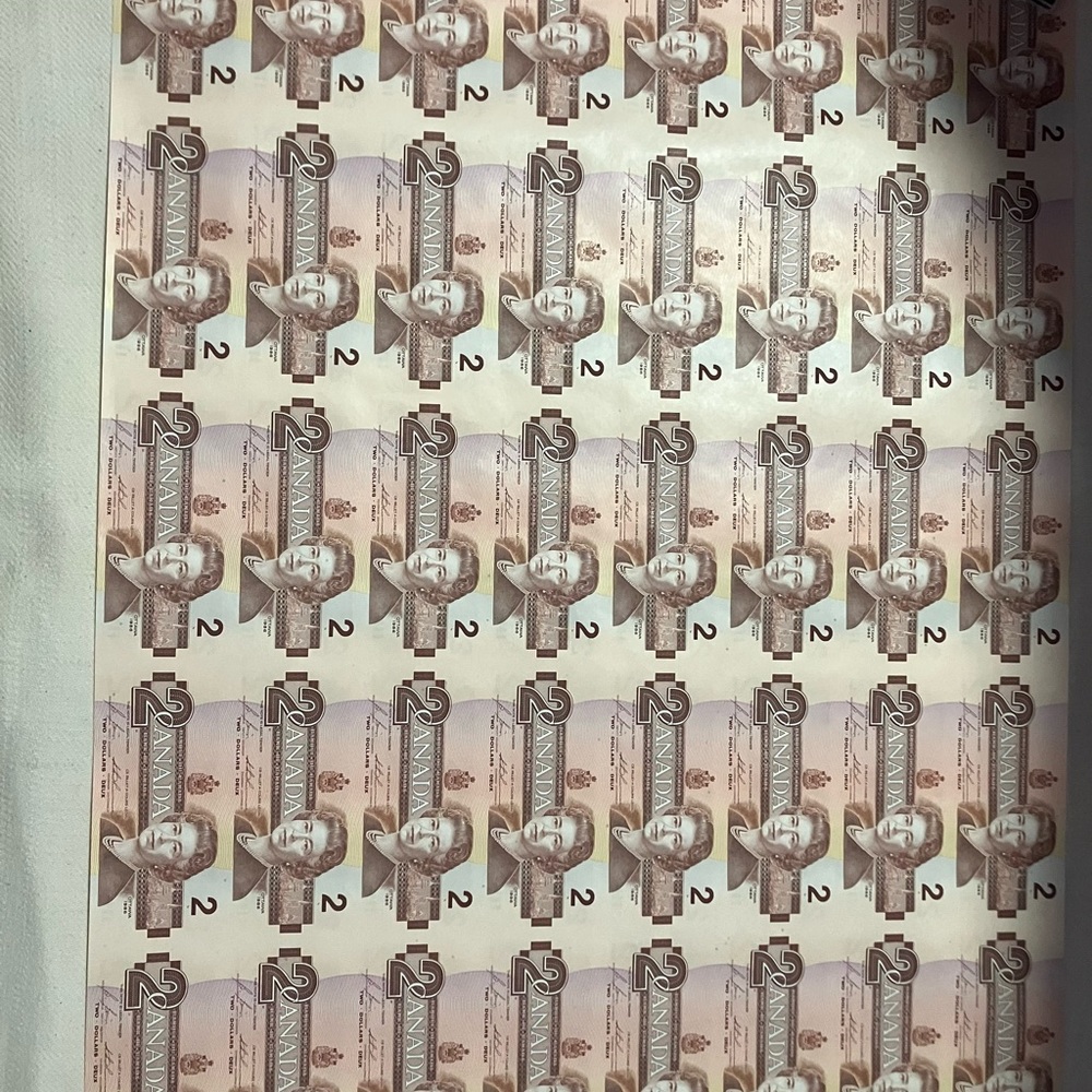 1986 Bank of Canada Uncut Sheet of $2 Dollar Banknotes 💵